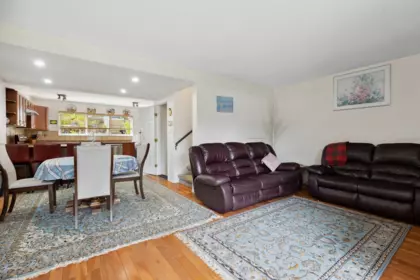 1059 Cecile Drive, Port Moody, BC, Port Moody — Townhouse for sale