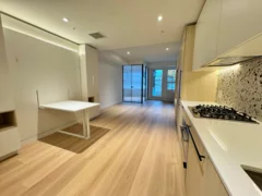 319 471 E Broadway, Vancouver, BC