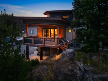 7456 Dogwood Street, Pemberton, BC, Pemberton — Single Family Residence for sale
