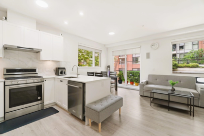 206 2688 Duke Street, Vancouver, BC, Vancouver — Apartment/Condo for sale