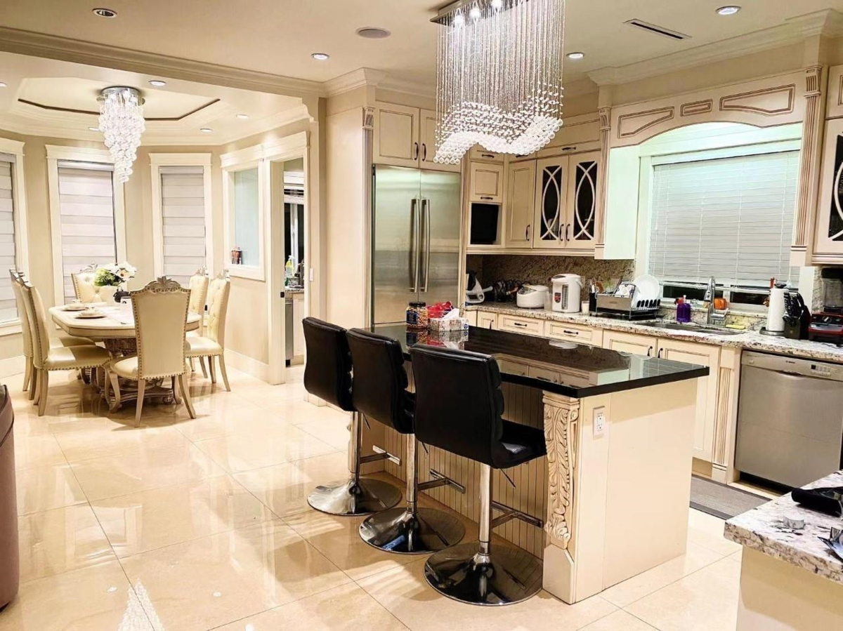 Kitchen Photo of 8180 Lundy Road, Richmond, BC