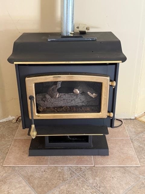 Breakfast Nook Photo of B10 65443 Emory Creek Road, Hope, BC