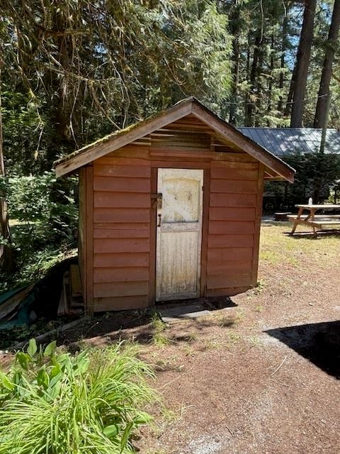 Dining Area Photo of B10 65443 Emory Creek Road, Hope, BC