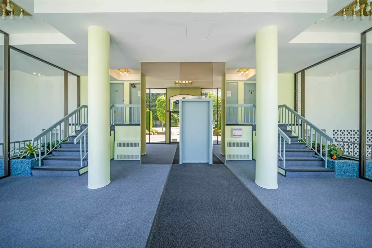 Family Room Photo of 303 4691 W 10th Avenue, Vancouver, BC