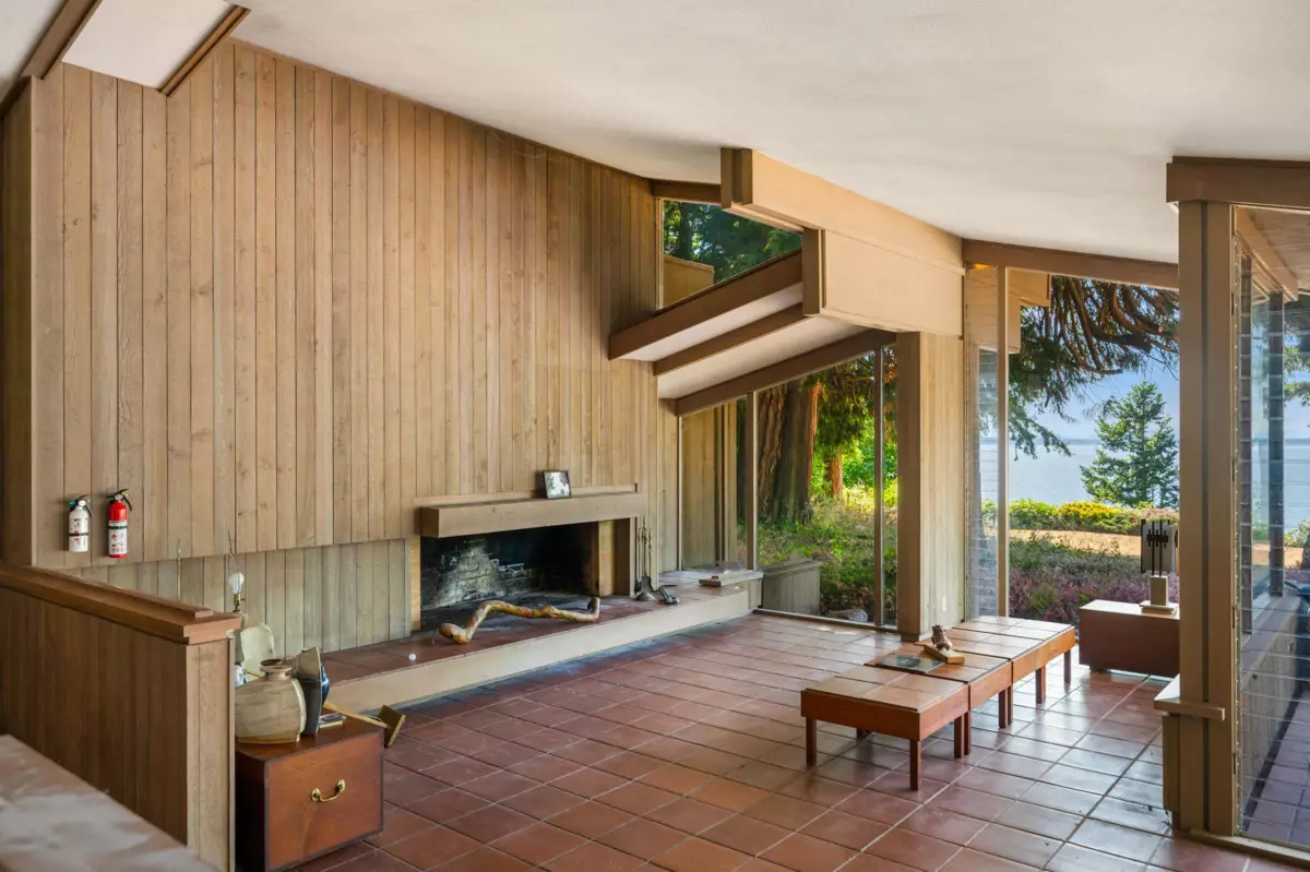 Bedroom 2 Photo of 12581 16 Avenue, Surrey, BC