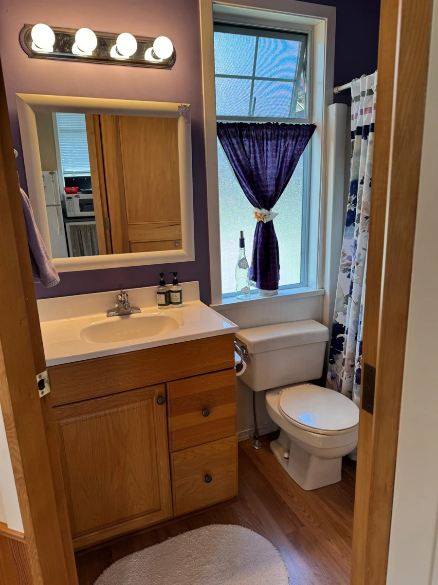 Basement Recreation Room Photo of 23220 Dyke Road, Richmond, BC