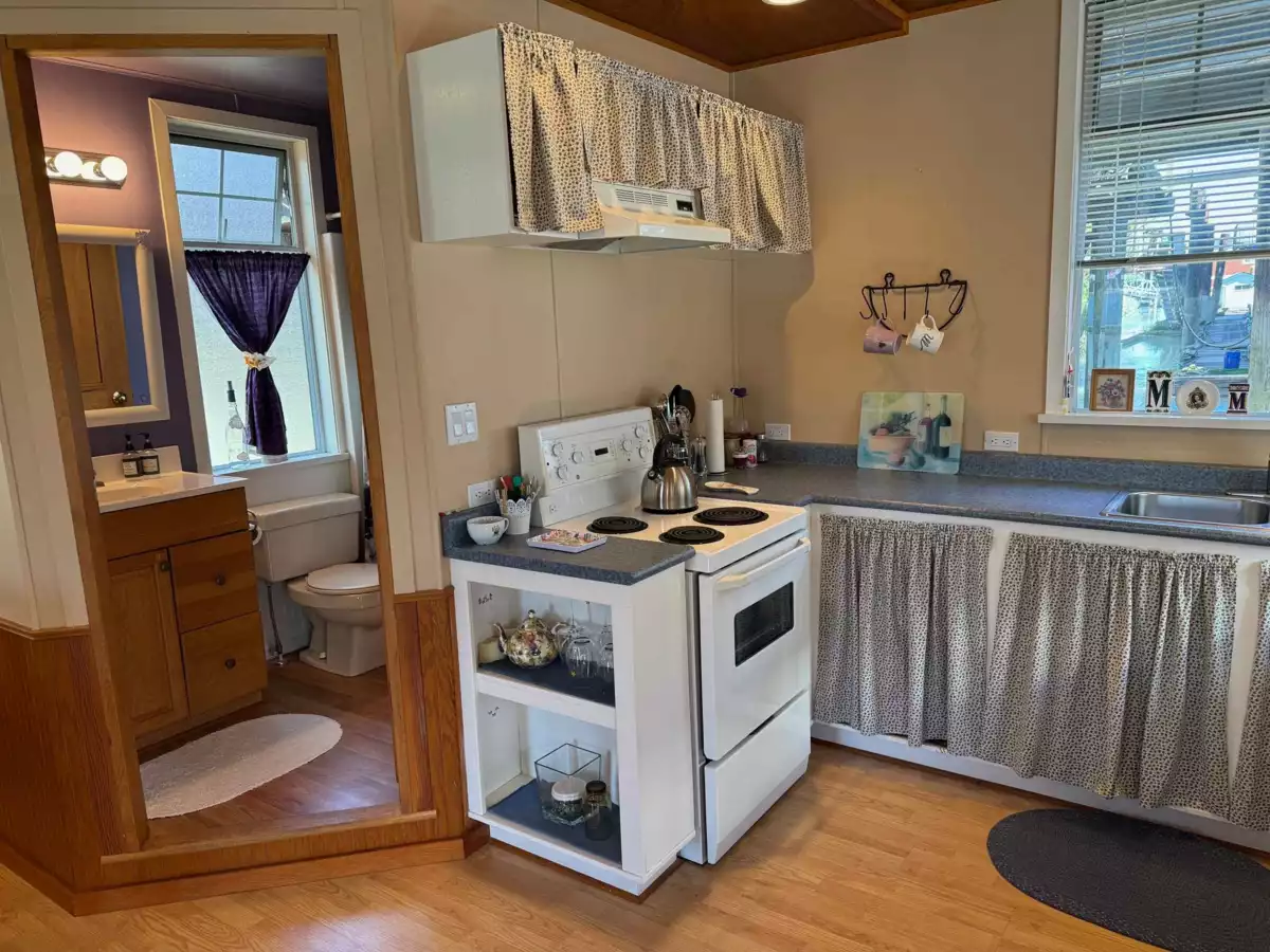 Bedroom 2 Photo of 23220 Dyke Road, Richmond, BC