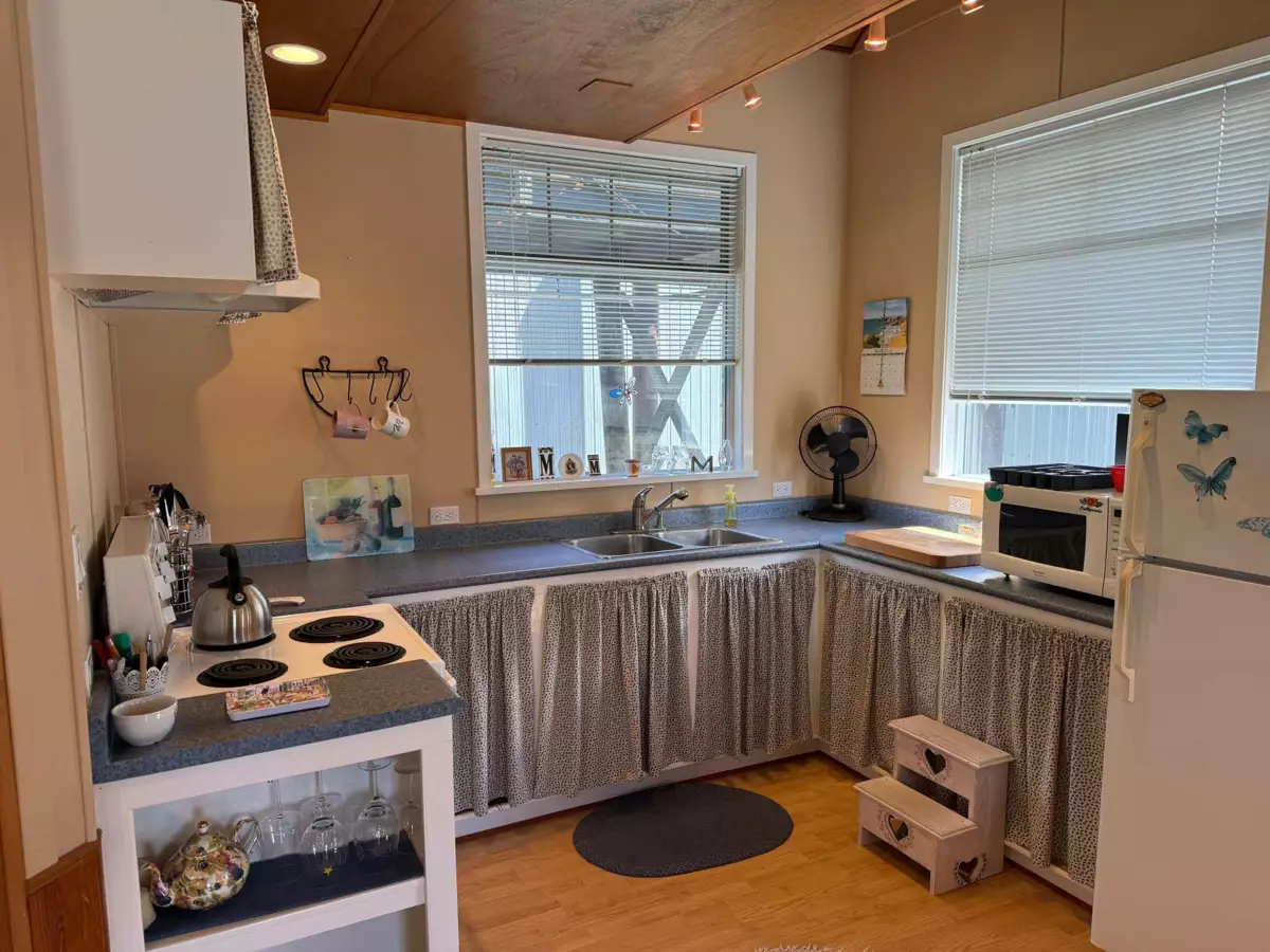 Bedroom 3 Photo of 23220 Dyke Road, Richmond, BC