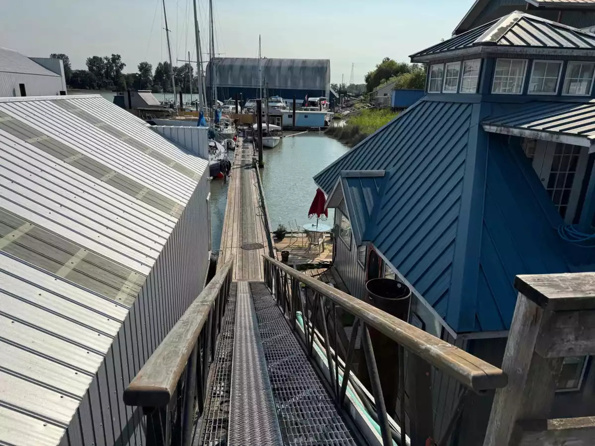Dining Area Photo of 23220 Dyke Road, Richmond, BC