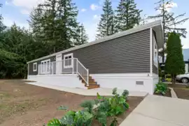 34 65367 Kawkawa Lake Road, Hope, BC