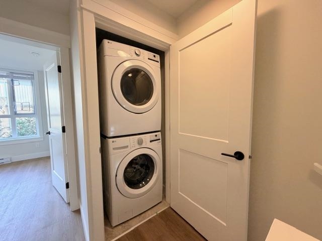 Guest Bathroom Photo of 4 20932 83 Avenue, Langley, BC