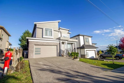 6870 197b Street, Langley, BC, Langley — Single Family Residence for sale