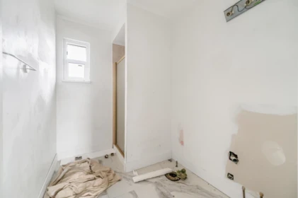 Walk-In Closet Photo of 15128 96 Avenue, Surrey, BC