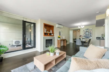 1501 9133 Hemlock Drive, Richmond, BC, Richmond — Apartment/Condo for sale