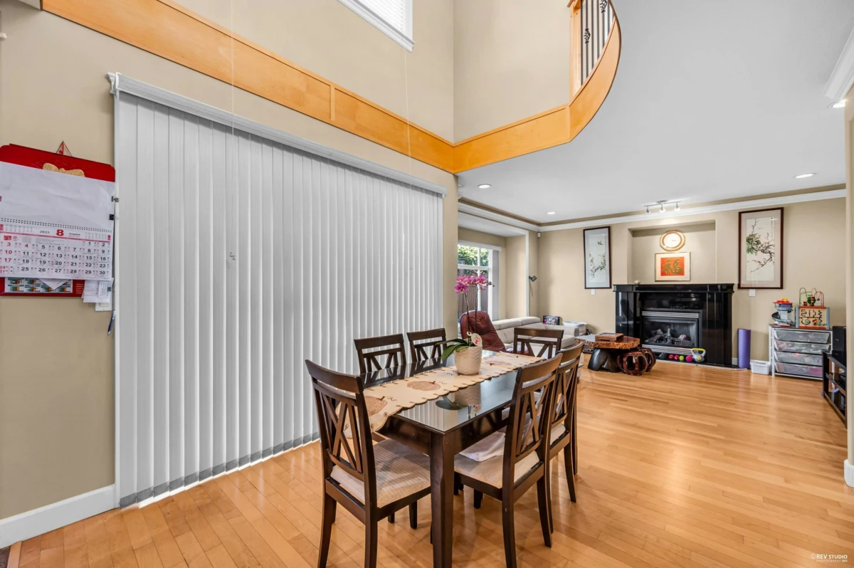 Basement Recreation Room Photo of 648 E 3rd Street, North Vancouver, BC