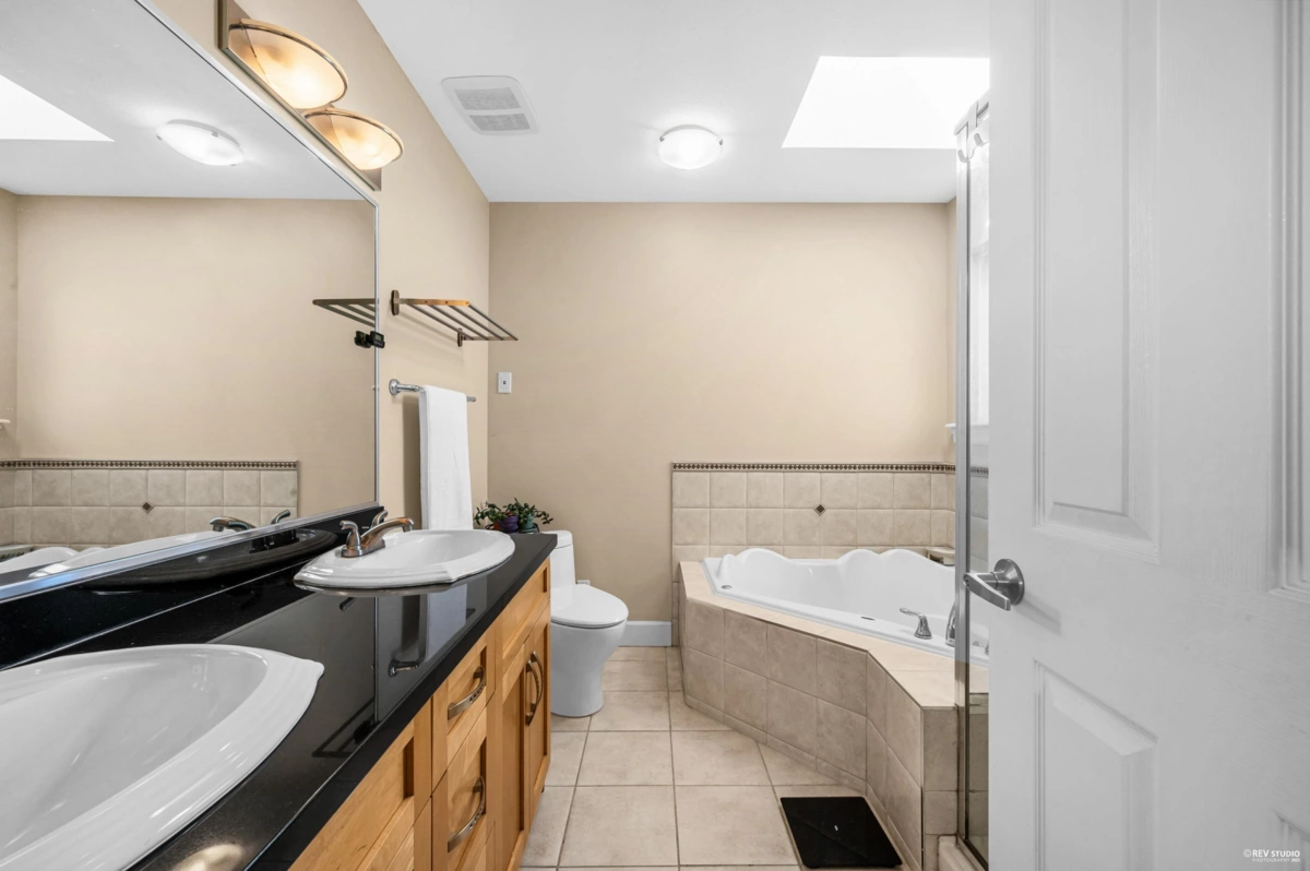 Garage Interior Photo of 648 E 3rd Street, North Vancouver, BC