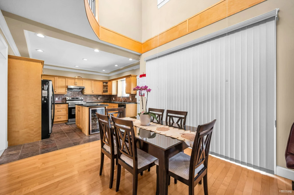 Mudroom Photo of 648 E 3rd Street, North Vancouver, BC