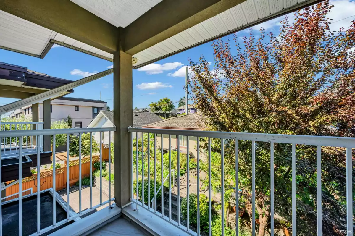 Neighborhood Park Photo Near 648 E 3rd Street, North Vancouver, BC