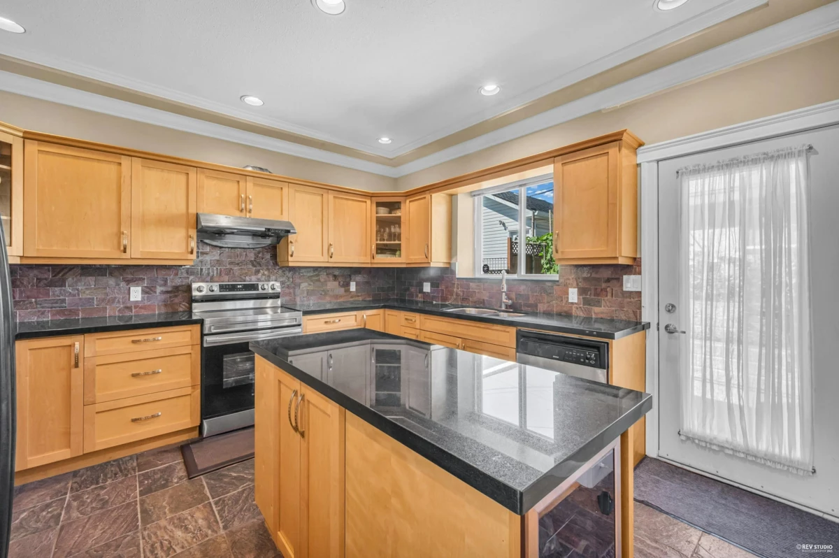 Office / Den Photo of 648 E 3rd Street, North Vancouver, BC