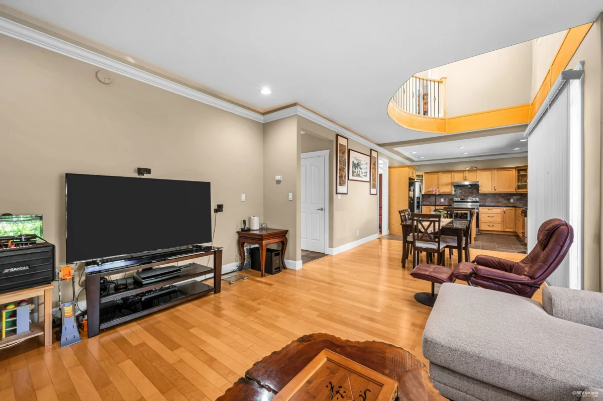 Pantry Photo of 648 E 3rd Street, North Vancouver, BC