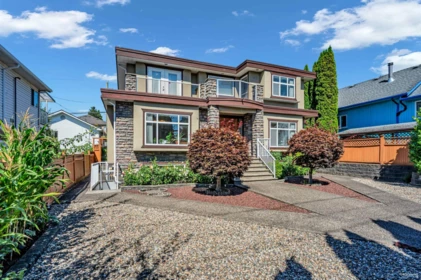 648 E 3rd Street, North Vancouver, BC, North Vancouver — Single Family Residence for sale