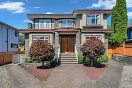 648 E 3rd Street, North Vancouver, BC