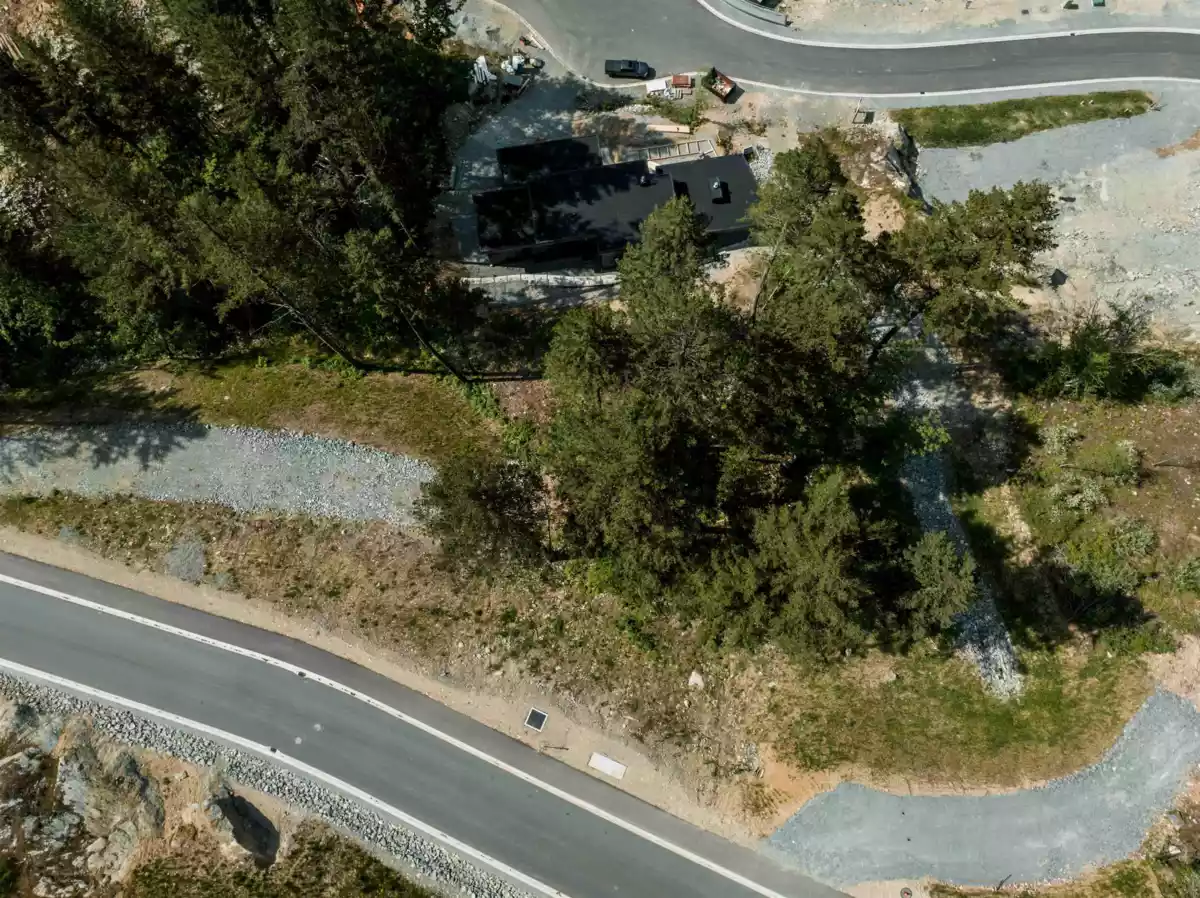 Kitchen Island Photo of 9000 Sun God Mountain Way, Pemberton, BC