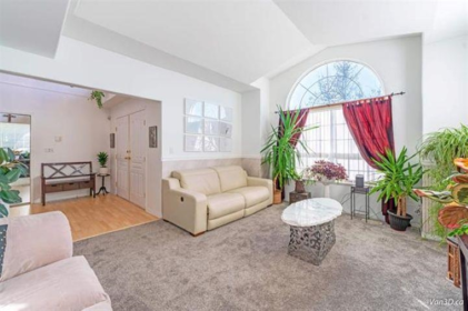 Kitchen Photo of 16123 86 Avenue, Surrey, BC