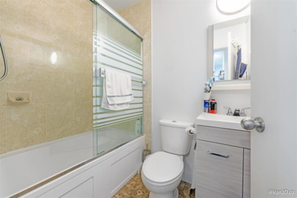 Office / Den Photo of 16123 86 Avenue, Surrey, BC