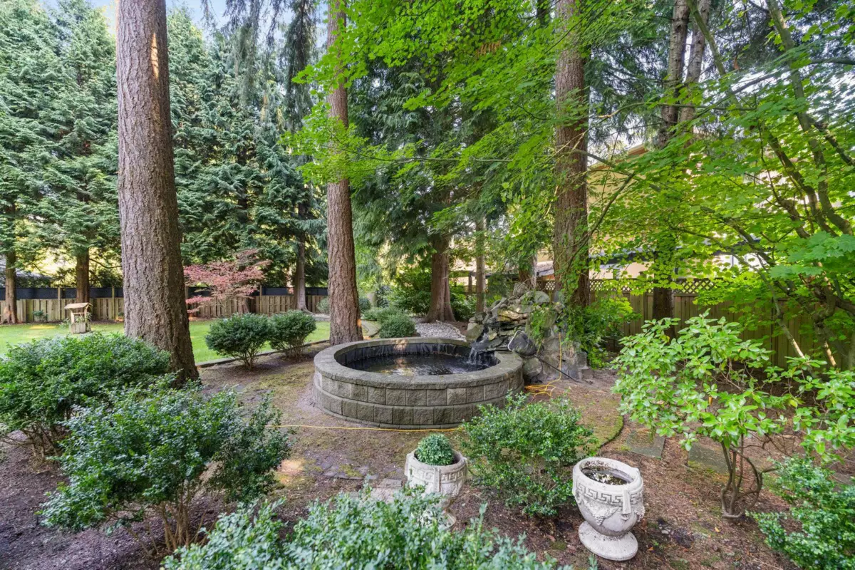 Garden / Landscaping Photo of 13514 20 Avenue, Surrey, BC