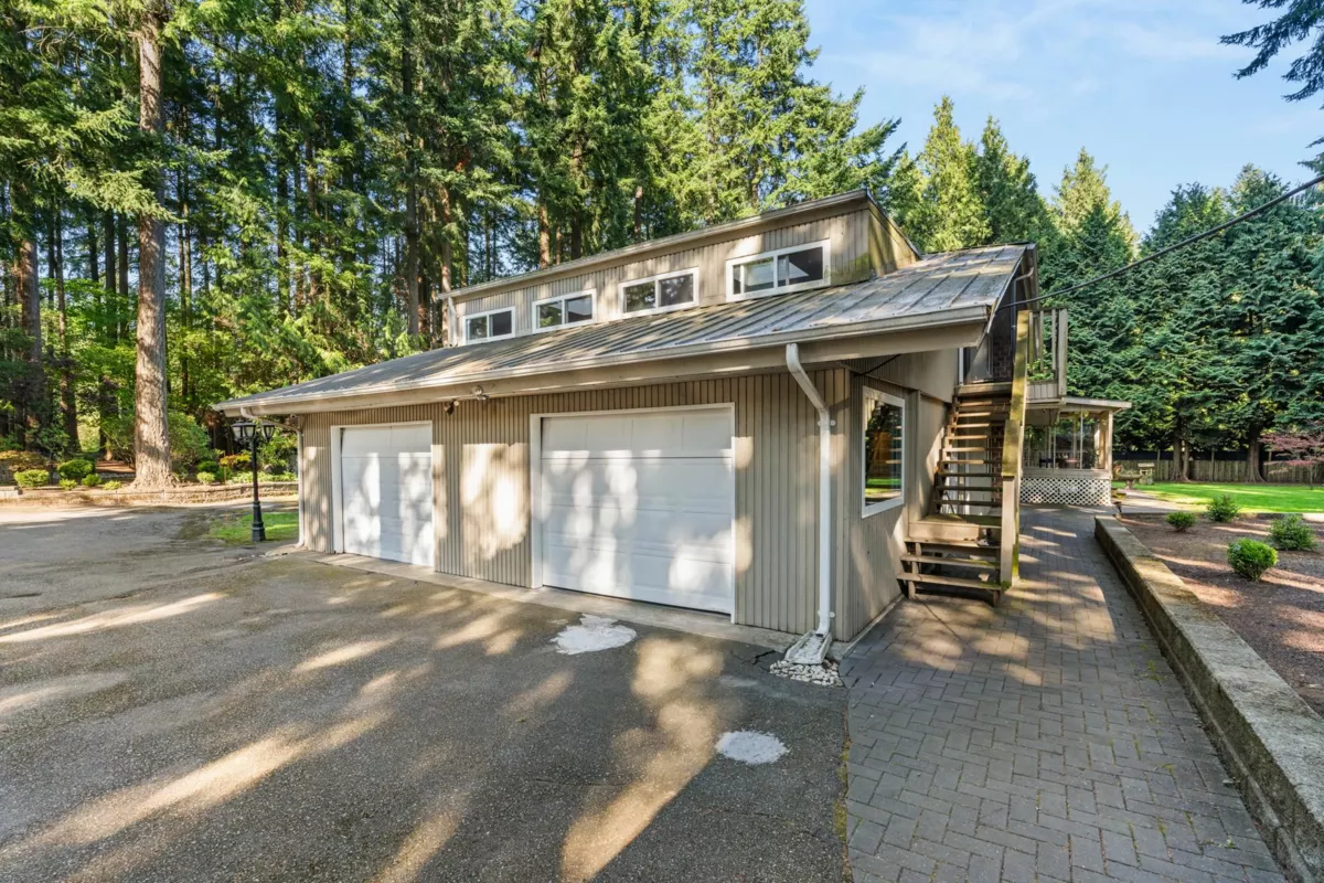 Kitchen Photo of 13514 20 Avenue, Surrey, BC