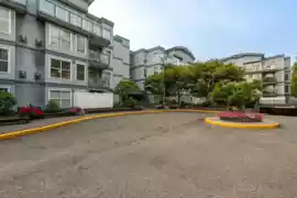 409 14885 100 Avenue, Surrey, BC