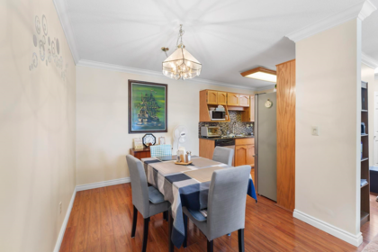 Kitchen Photo of 315 33535 King Road, Abbotsford, BC