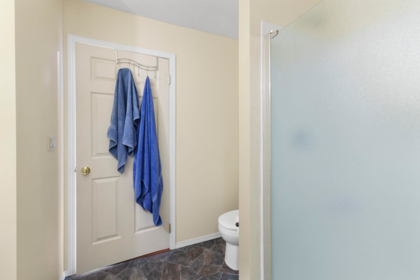 Basement Recreation Room Photo of 315 33535 King Road, Abbotsford, BC