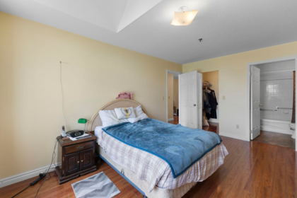 Bedroom 3 Photo of 315 33535 King Road, Abbotsford, BC