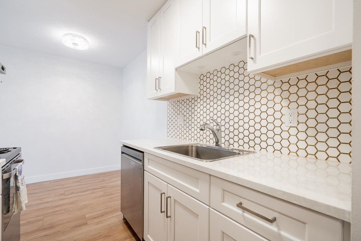 Primary Bedroom Photo of 306 505 Ninth Street, New Westminster, BC