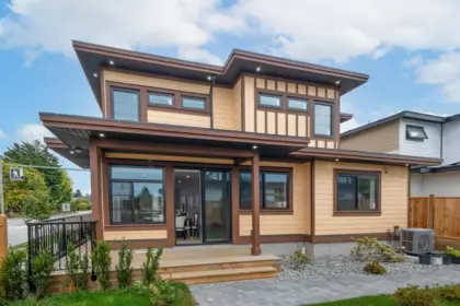 Hot Tub / Spa Photo of 12111 Trites Road, Richmond, BC