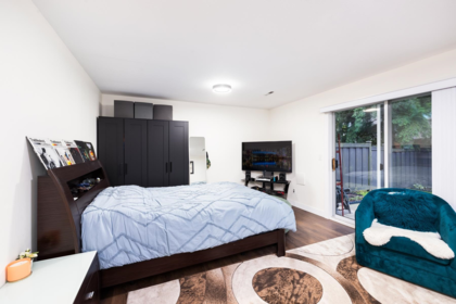 Office / Den Photo of 2 13982 72 Avenue, Surrey, BC