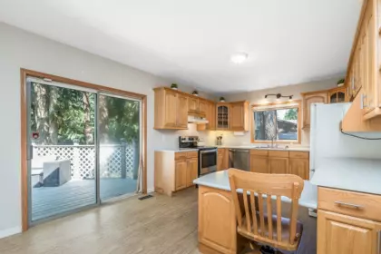 3837 Karen Drive, Cultus Lake, BC, Cultus Lake — Single Family Residence for sale