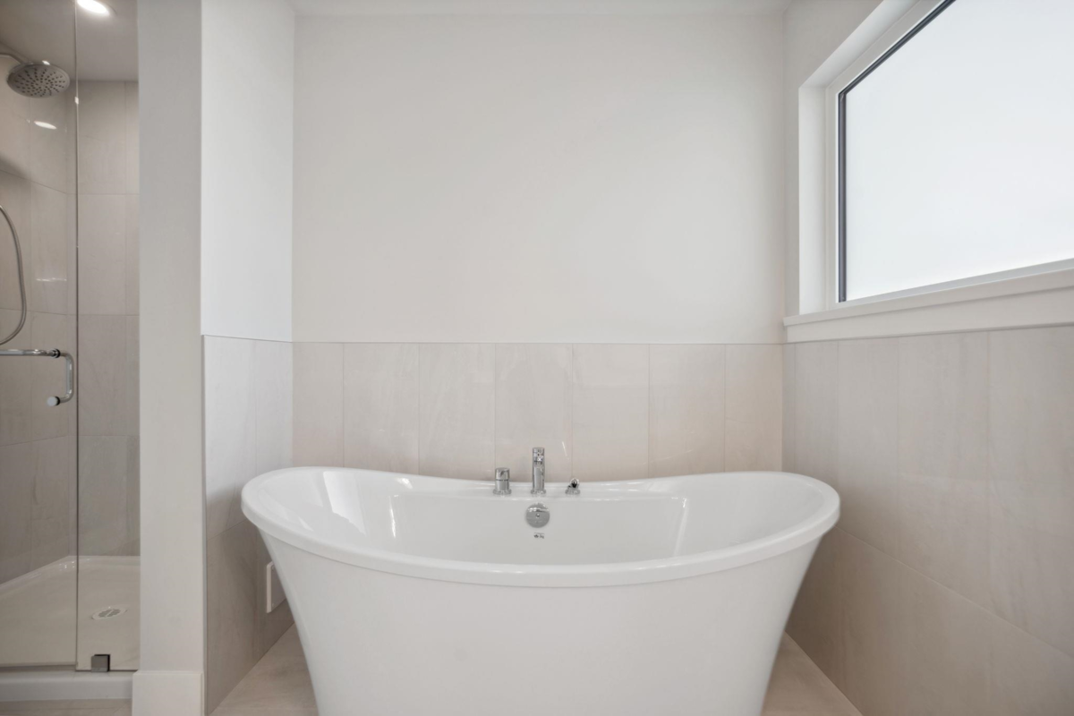 Bedroom 4 Photo of 10070 178 Street, Surrey, BC