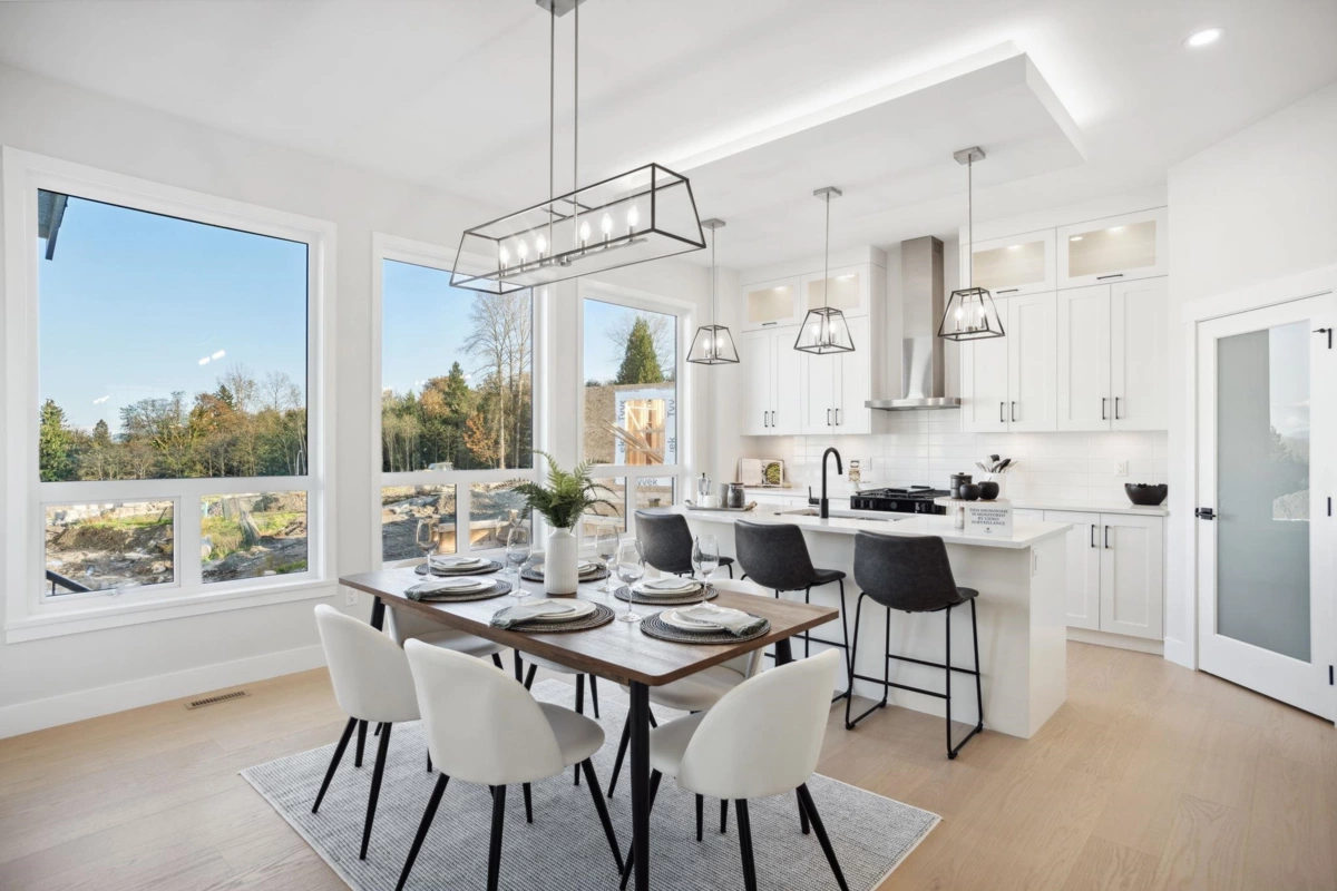 Kitchen Island Photo of 10070 178 Street, Surrey, BC
