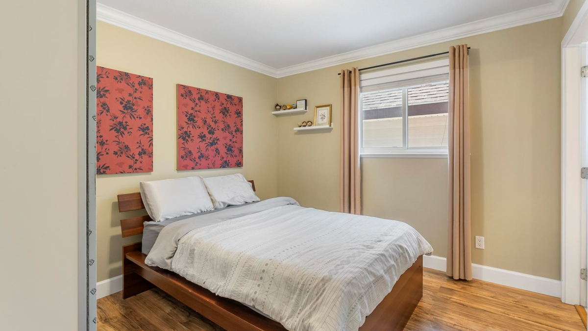 Basement Recreation Room Photo of 7079 190 Street, Surrey, BC