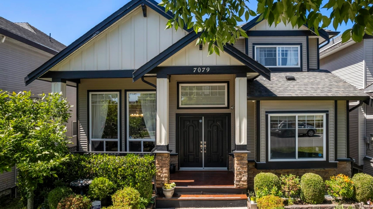 Community Amenities Photo (Clubhouse) of 7079 190 Street, Surrey, BC