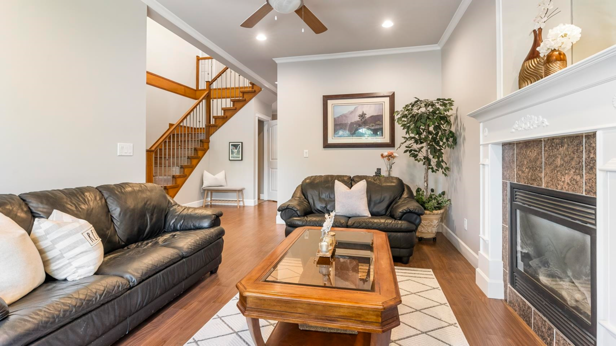 Family Room Photo of 7079 190 Street, Surrey, BC