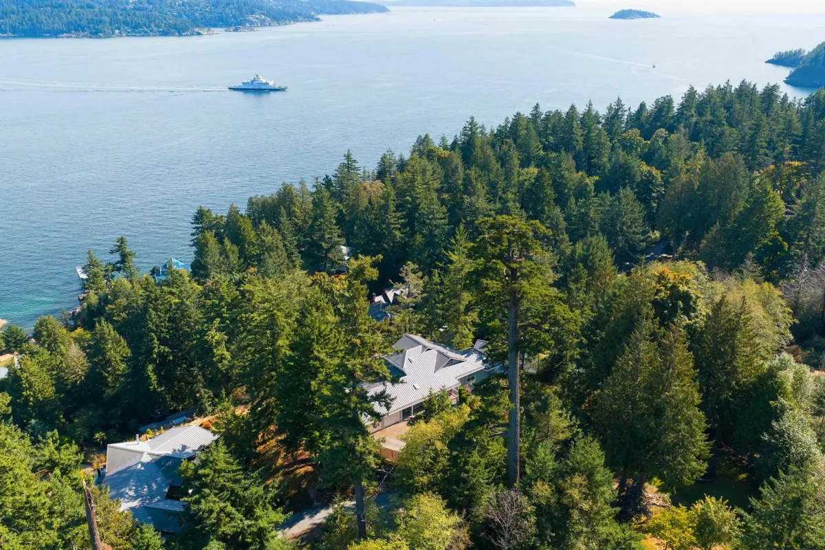 Community Amenities Photo (Clubhouse) of 252 Jason Road, Bowen Island, BC