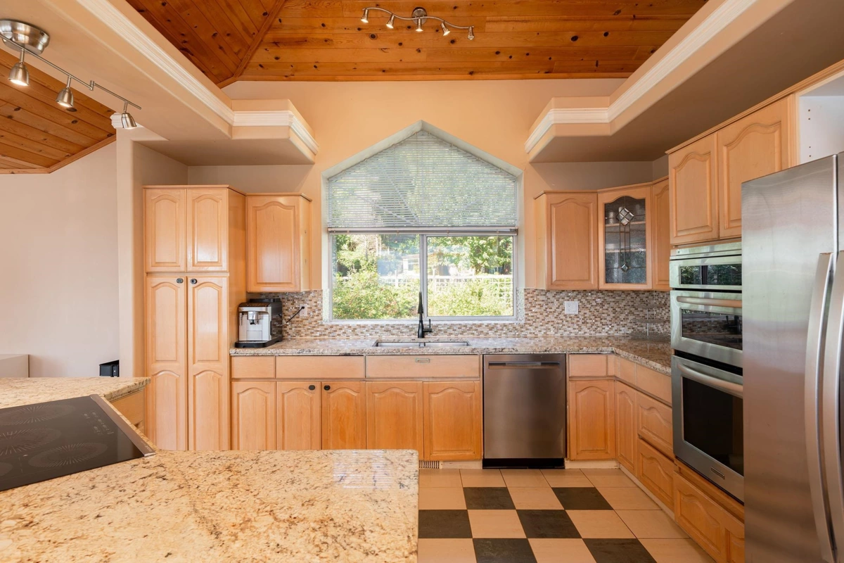 Pantry Photo of 252 Jason Road, Bowen Island, BC