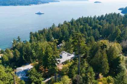 Community Amenities Photo (Clubhouse) of 252 Jason Road, Bowen Island, BC
