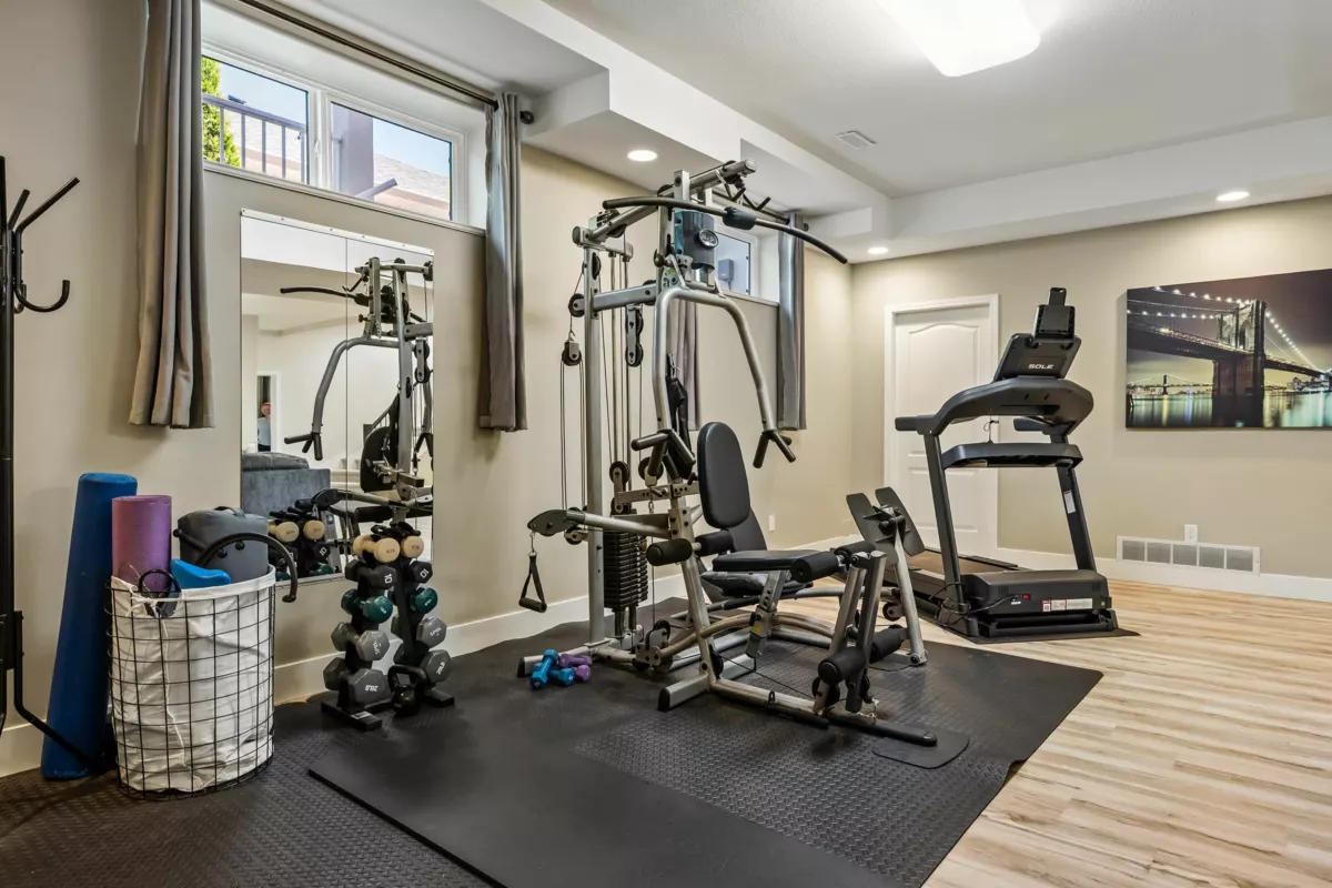 Backyard Photo of 44425 Elsie Place, Chilliwack, BC