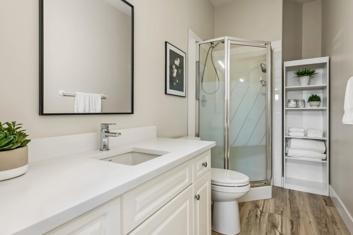 Hot Tub / Spa Photo of 44425 Elsie Place, Chilliwack, BC