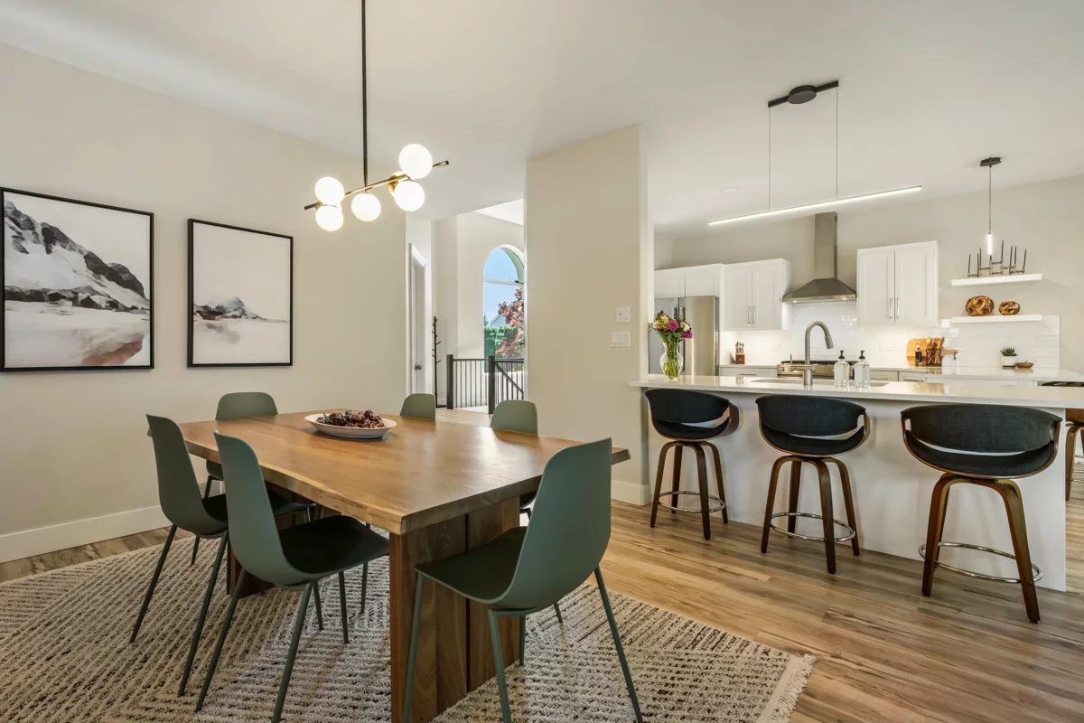 Primary Bathroom Photo of 44425 Elsie Place, Chilliwack, BC